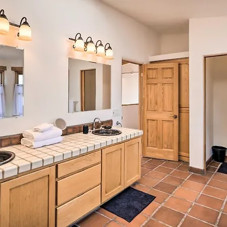 'casa Al Reves' Pueblo-style House With Views! Holiday home Santa Fe